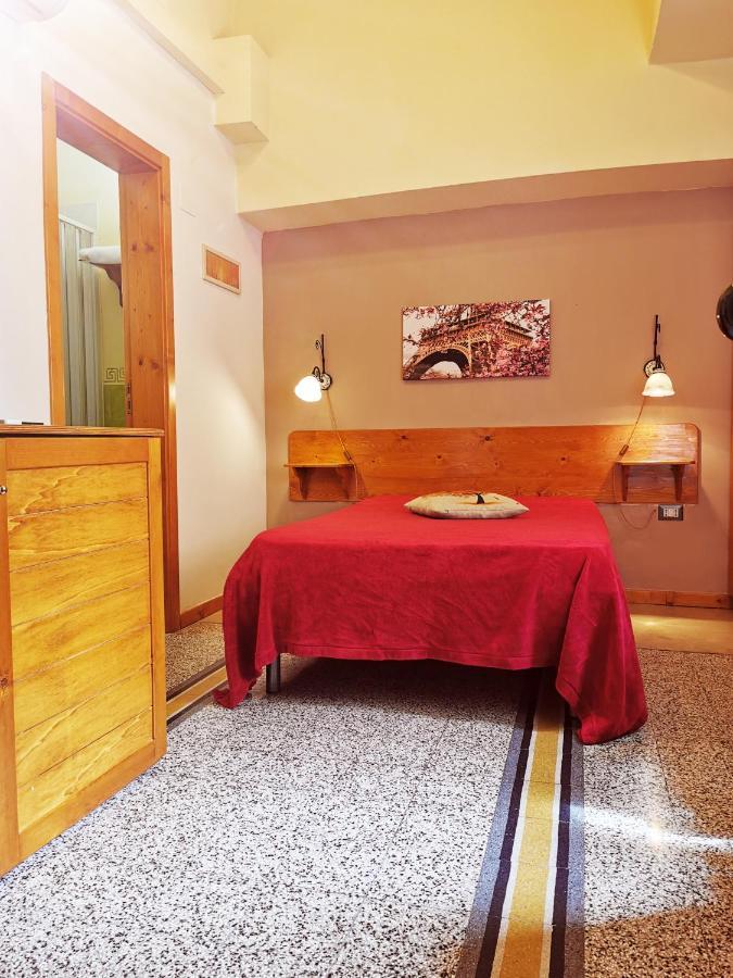 Couette-café Olympo 3*